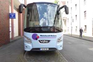 01 Mit einem komfortabeln Bus nach Bielefeld