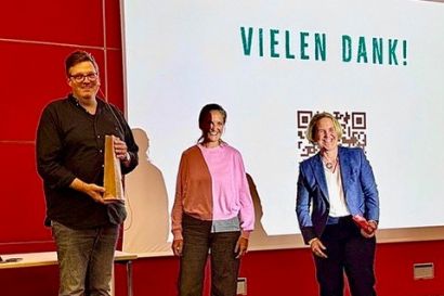 vlnr. Hanno Lenz, Elke Dunning (Schulpflegschaftsvorsitzende), Stefani Otte