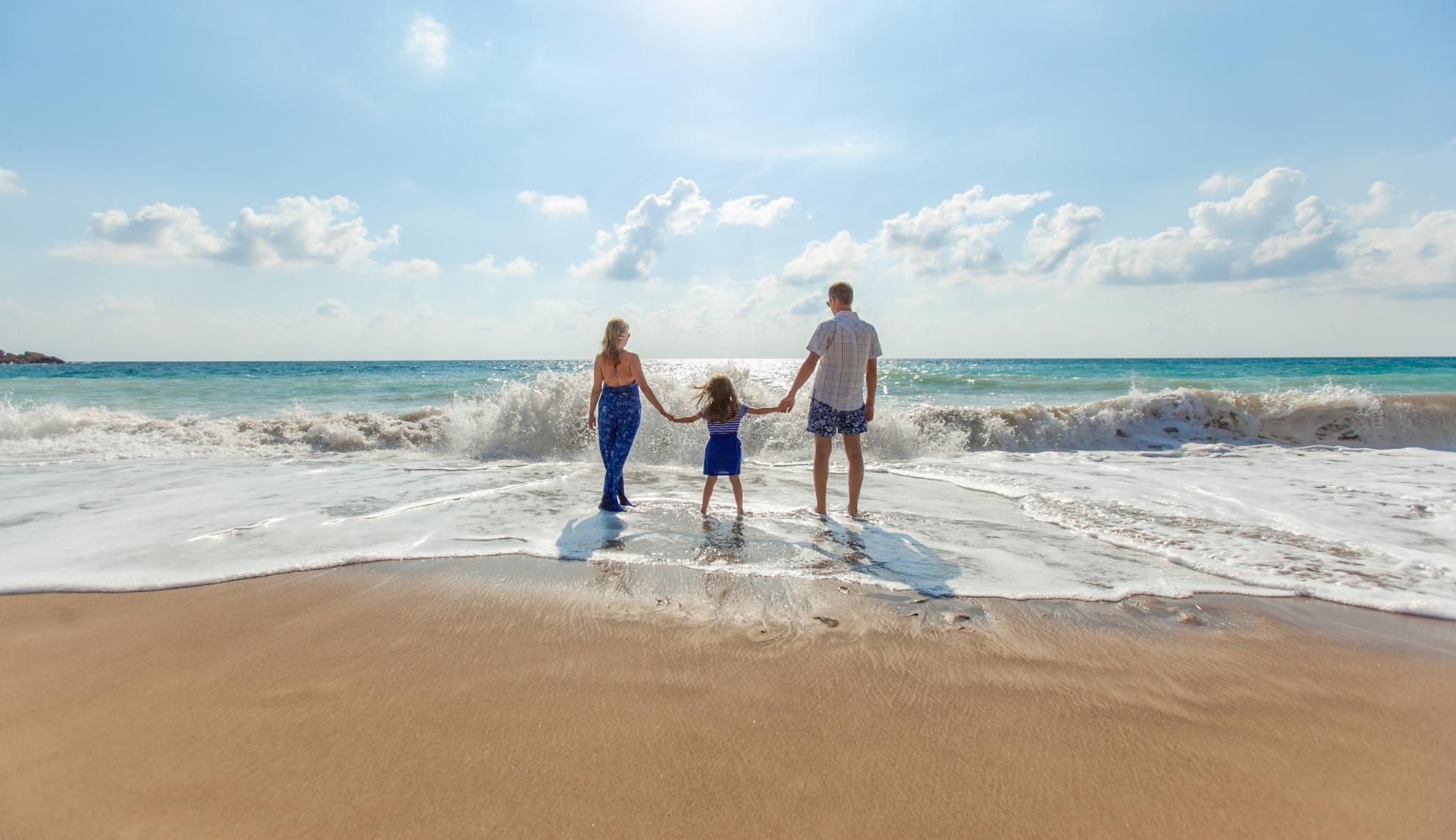Familie im Meer